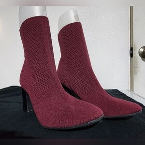 Born - Elegant Purple Ankle Boots - Size 9.5